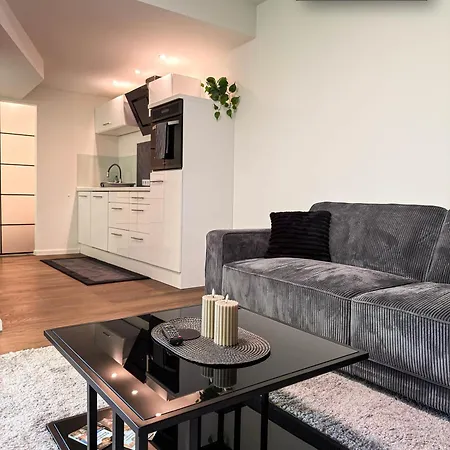 Stay-in - Ruheoase - Parkplatz - 24h Check-in Bad Nauheim
