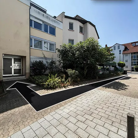 Stay-in - Ruheoase - Parkplatz - 24h Check-in Bad Nauheim